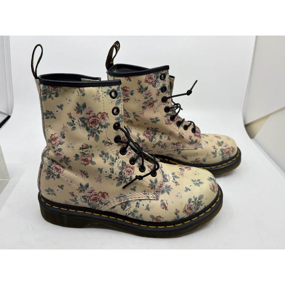 Very Nice* Dr. Martens cream Rose Floral Peach Boots 1460 Women's Size US 7 L